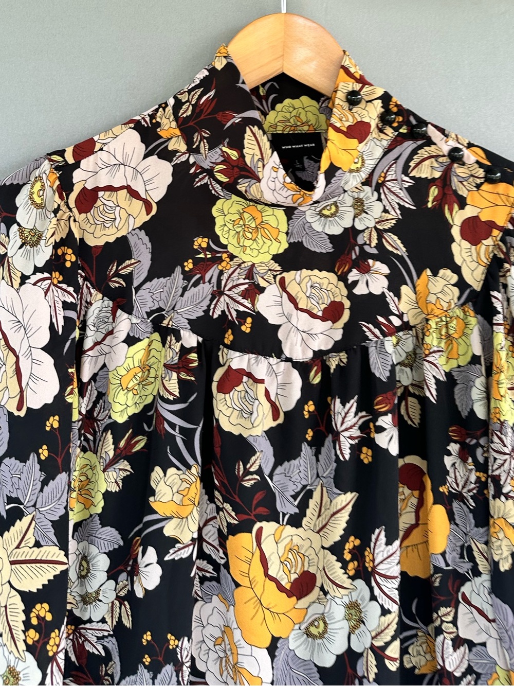 Who What Wear Black Floral Puff-Sleeve Mini Dress - Picture 4 of 9